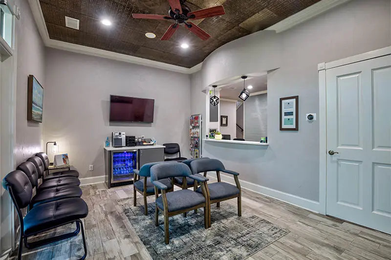 Oral Surgery Waiting Area | Pinnacle Oral Surgery Specialist